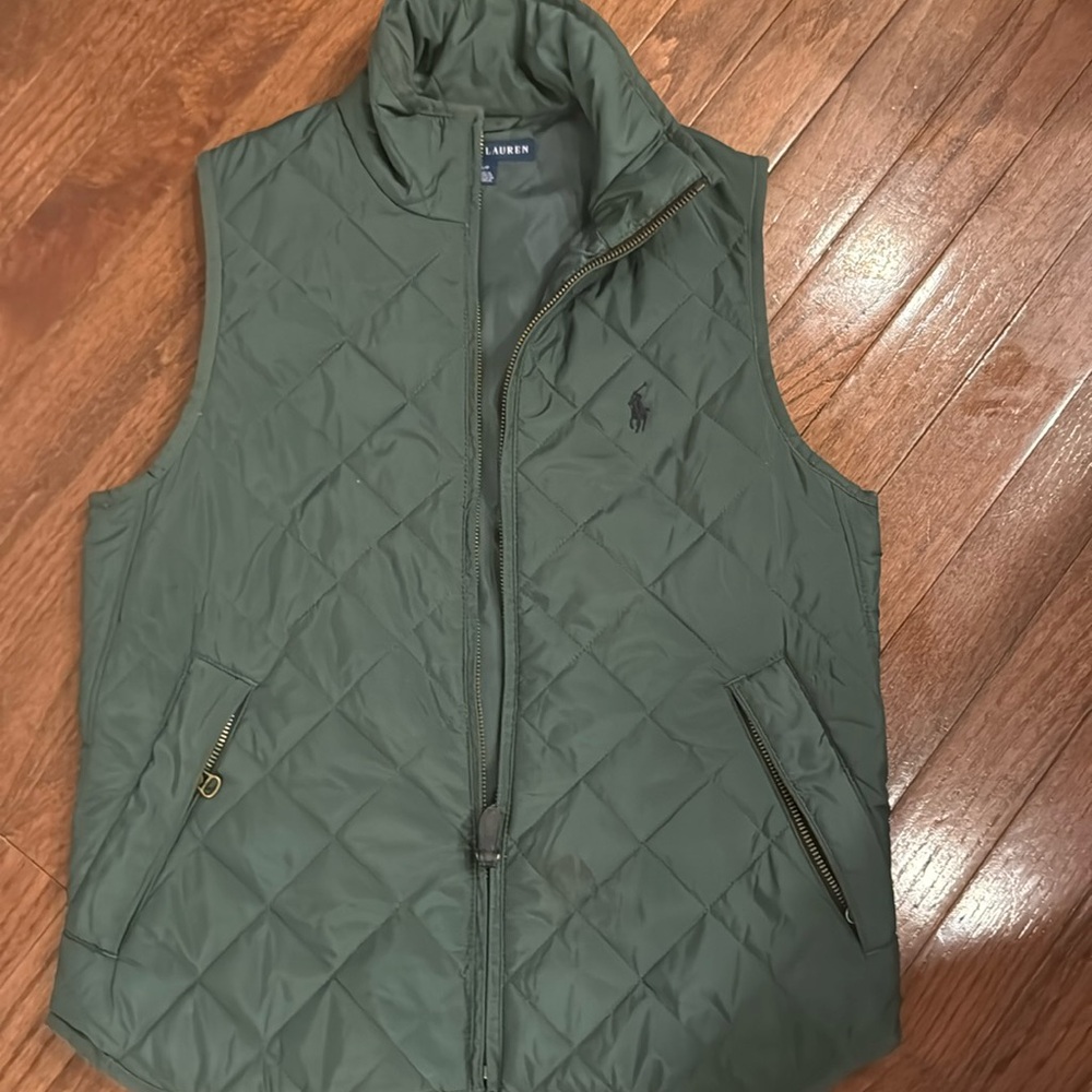 Ralph Lauren Quilted Vest Green. Small